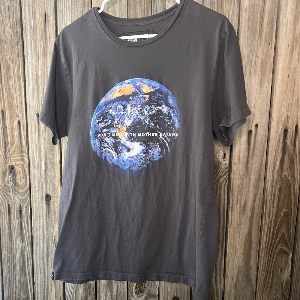 Dedicated Brand t-shirt “Don’t mess with Mother Nature” 100% cotton, organic.